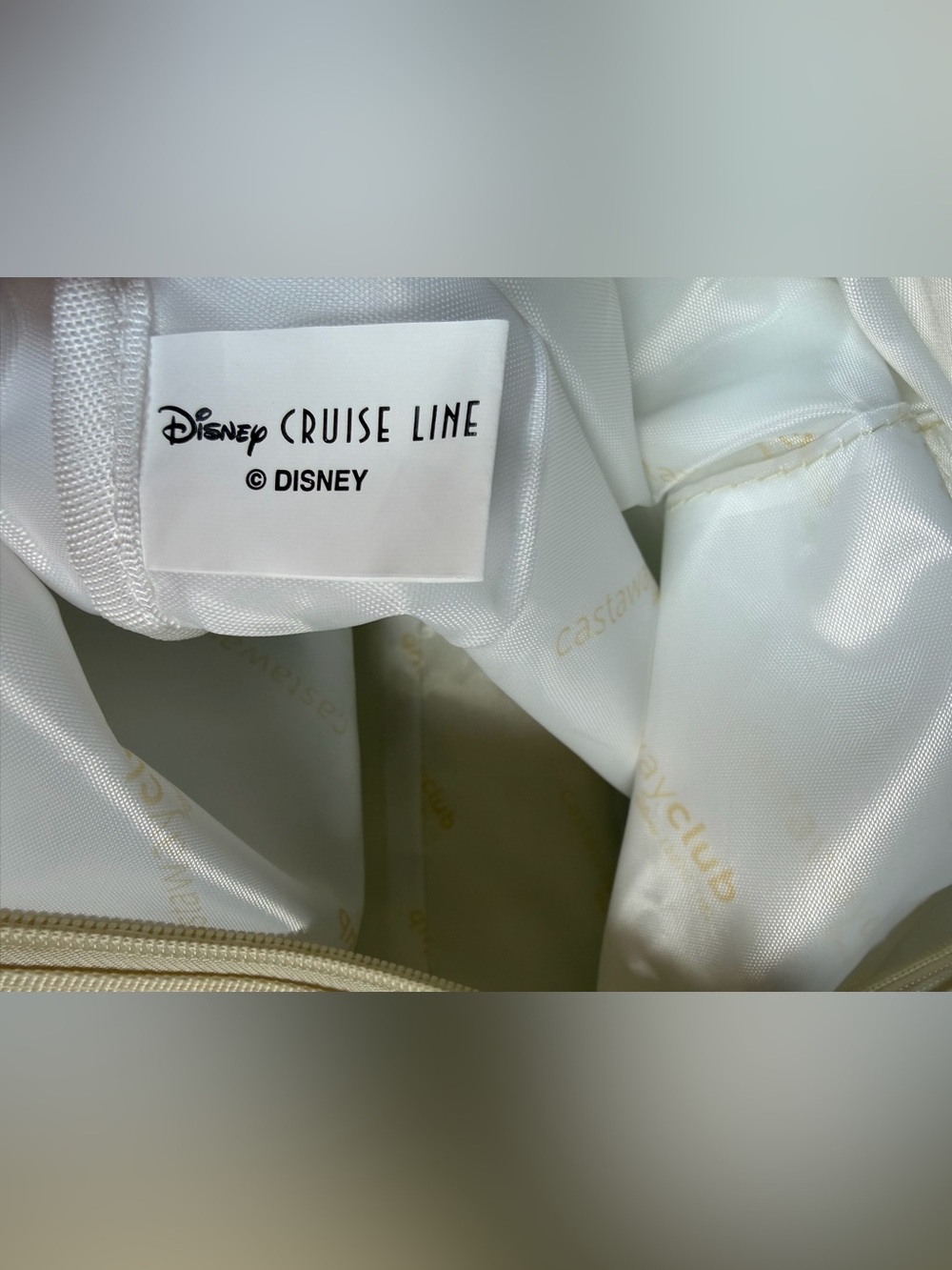 Disney Cruise Line Castaway Club Tote Beach Bag NWT - Picture 4 of 14